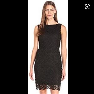 Sleeveless Lace Scalloped Hem Sheath Dress